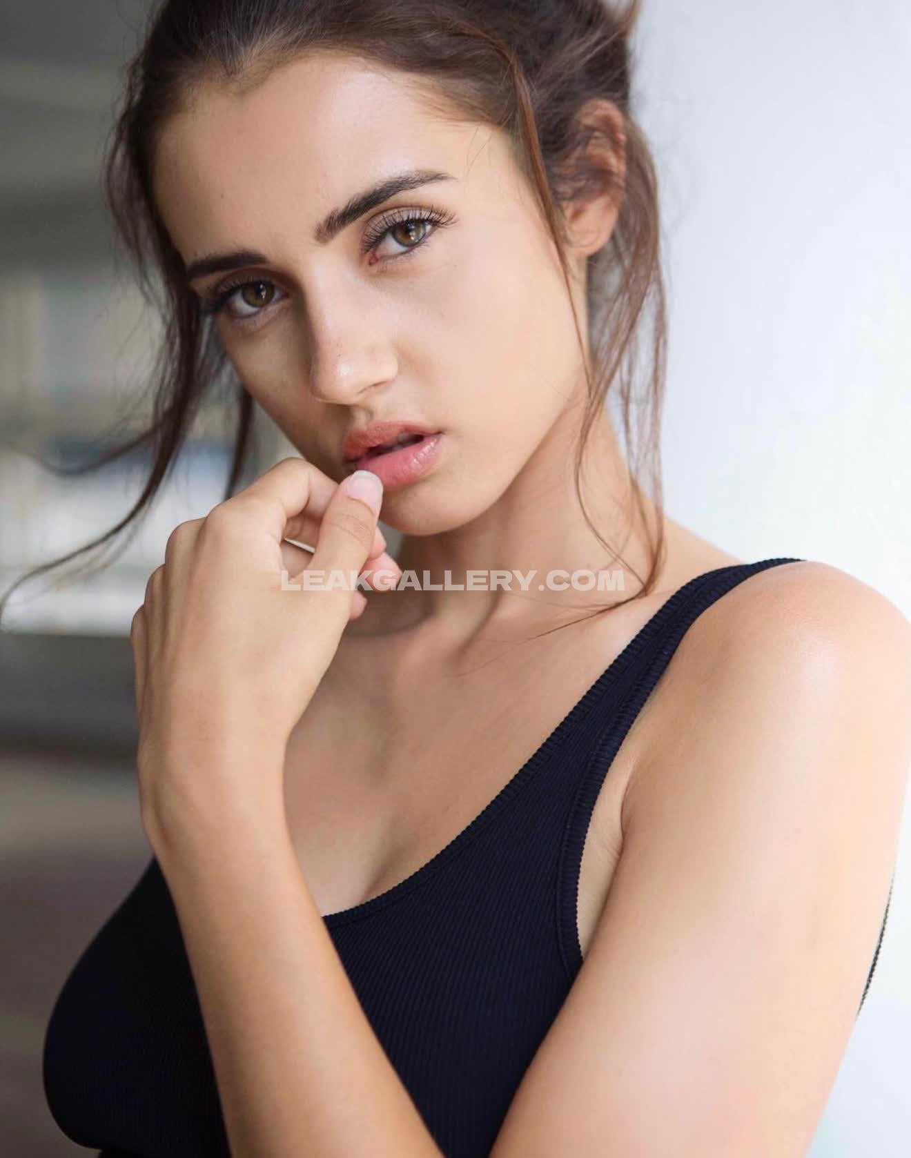 Sarahcurr Exclusive Leaked Nude OnlyFans #9834237