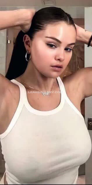 Selenagomez Exclusive Leaked Nude OnlyFans #10220208