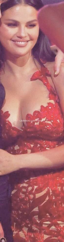 Selenagomez Exclusive Leaked Nude OnlyFans #10220319