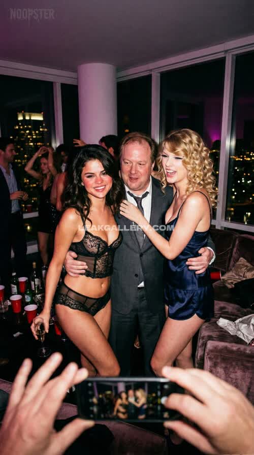 Selenagomez Exclusive Leaked Nude OnlyFans #10729365