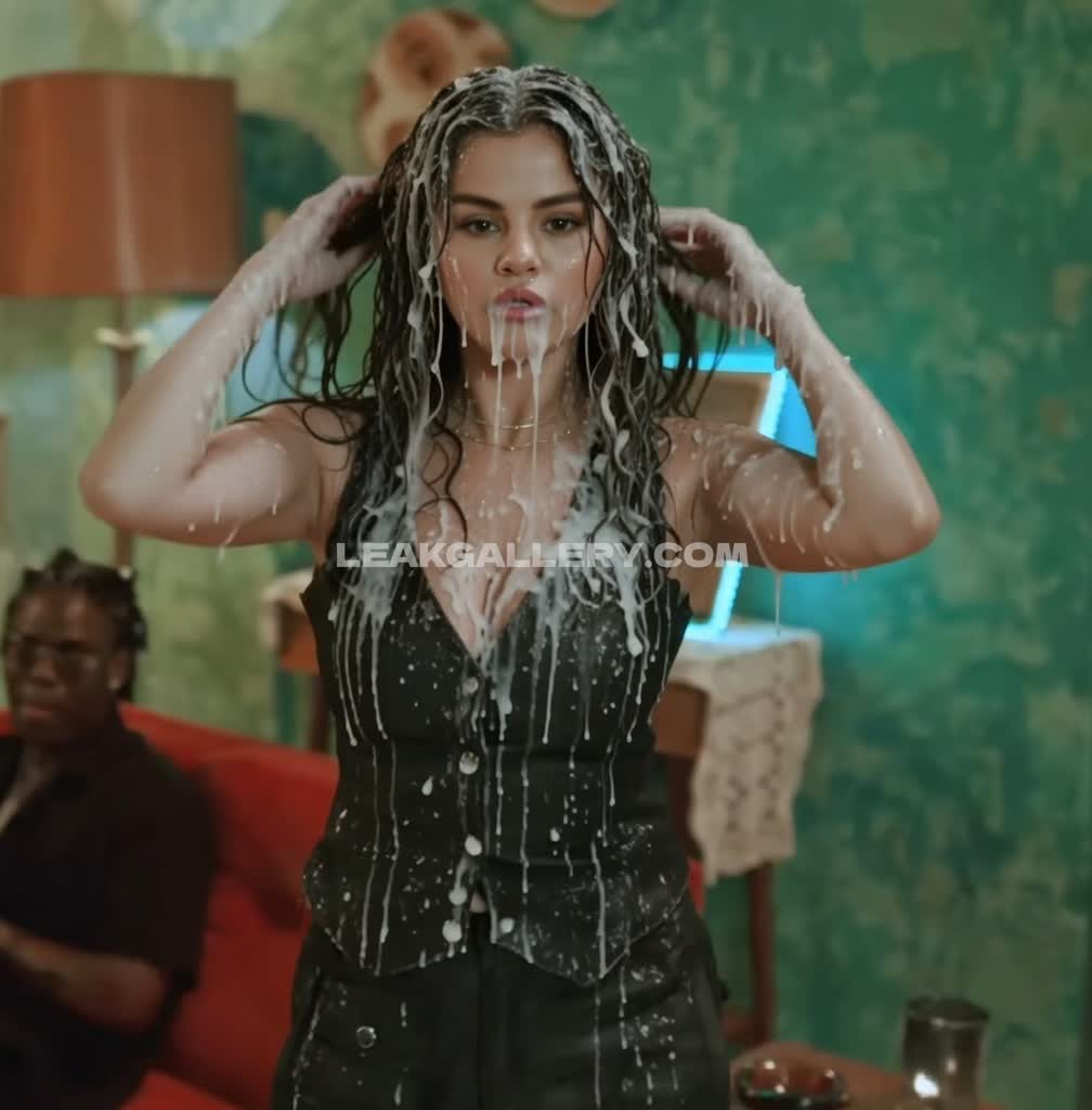 Selenagomez Exclusive Leaked Nude OnlyFans #10231975