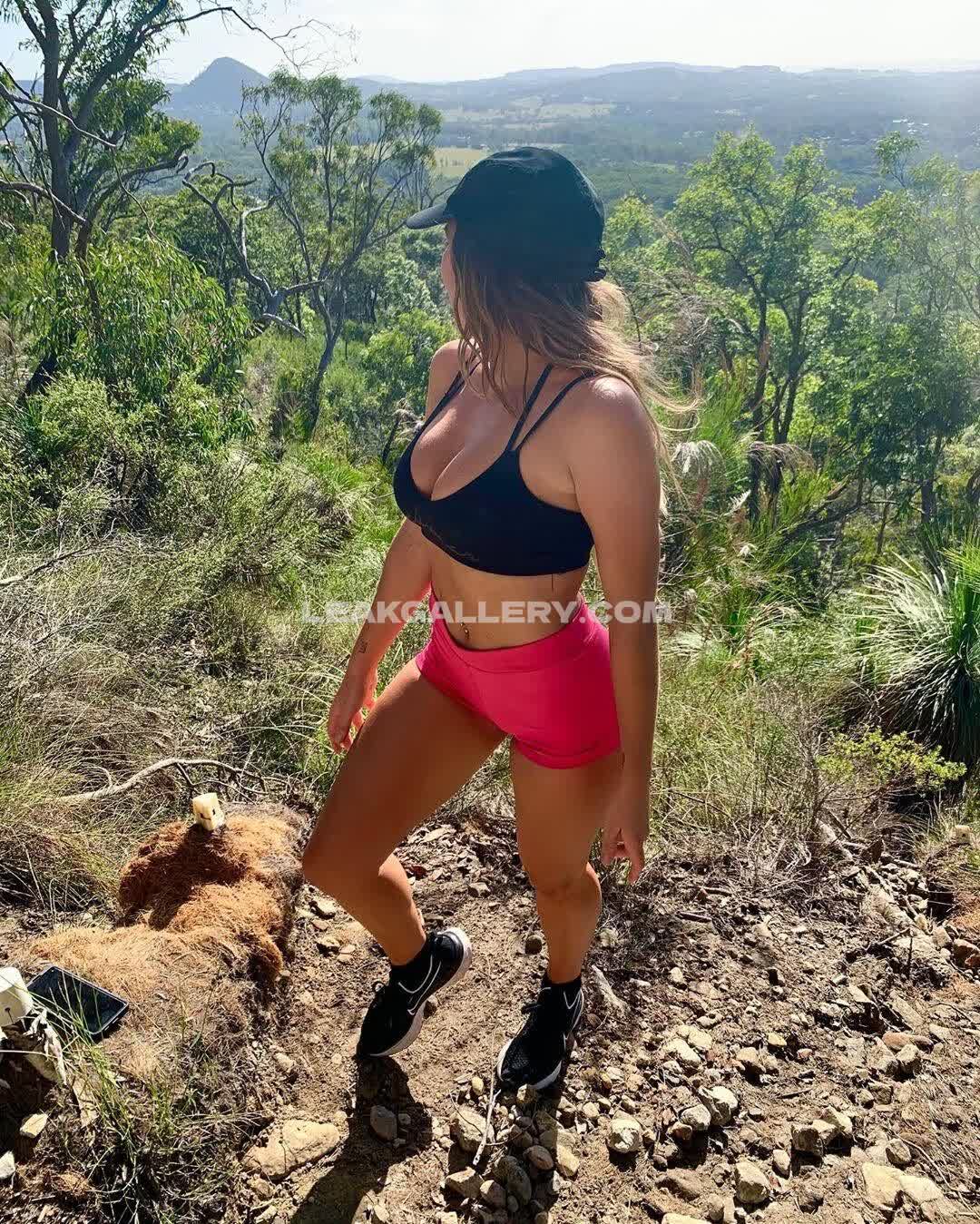 Shaniaperrett Exclusive Leaked Nude OnlyFans #8603374