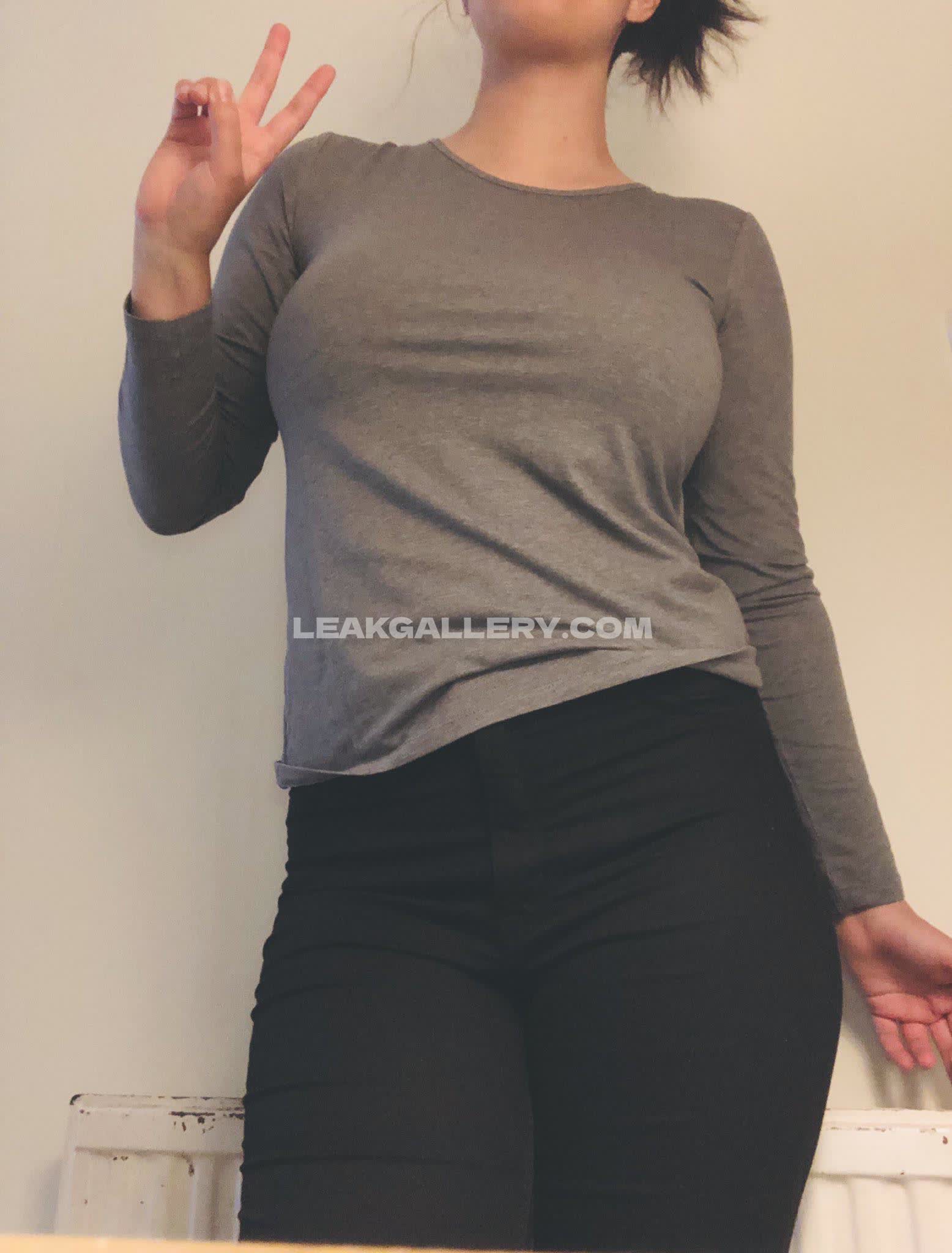 Sharkbittens OnlyFans Nudi in Esclusiva Trapela #8888622