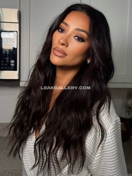 Shaymitchell Exclusive Leaked Nude OnlyFans #10905707