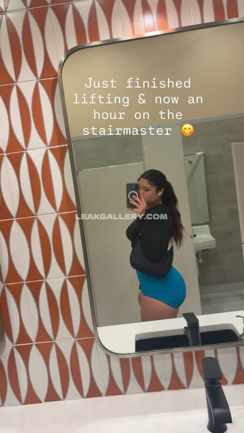 Shylalobrutto Exclusive Leaked Nude OnlyFans #10688148