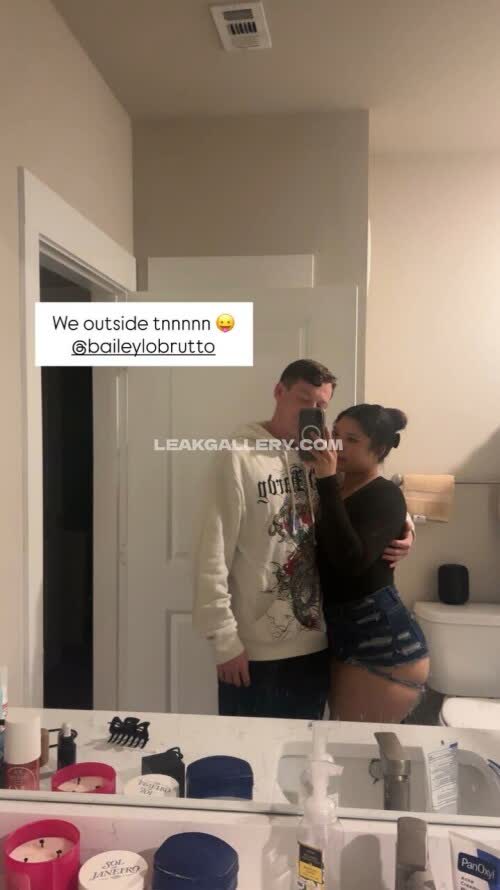 Shylalobrutto Exclusive Leaked Nude OnlyFans #10683848