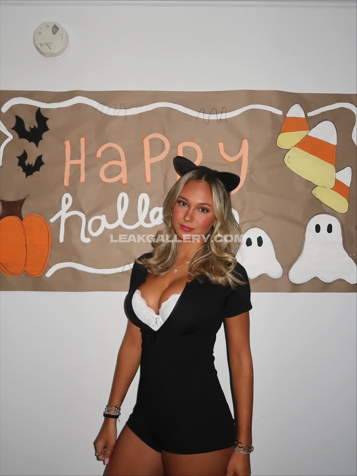 Siennahollanddd Exclusive Leaked Nude OnlyFans #9628691