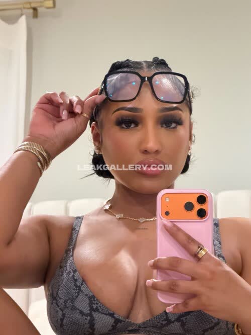 Slaybyella_ Exclusive Leaked Nude OnlyFans #10625657