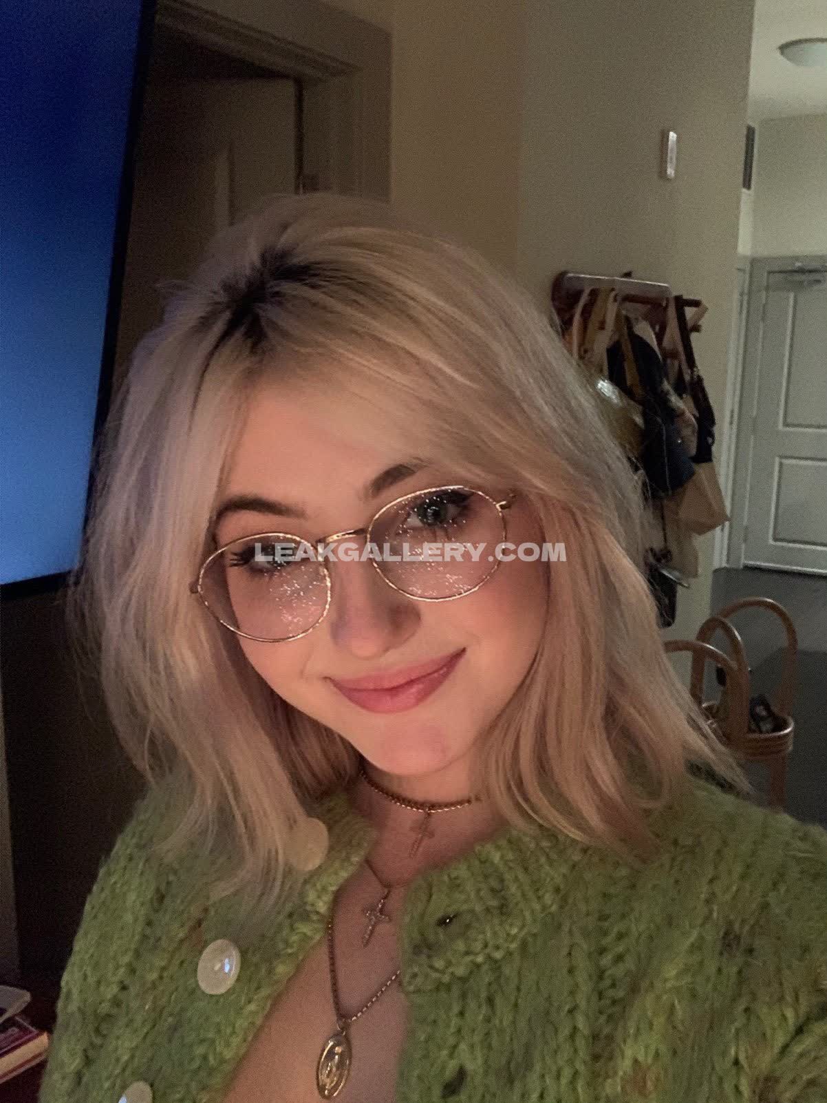 Soph8983 Exclusive Leaked Nude OnlyFans #9225423