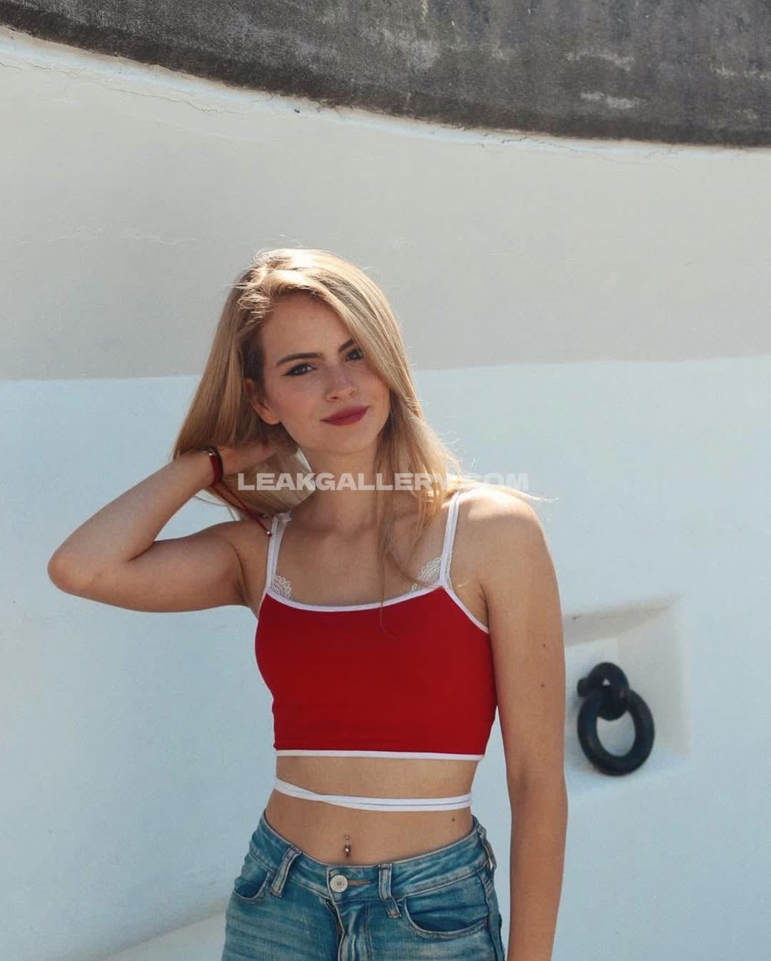 Sophiaariaa Exclusive Leaked Nude OnlyFans #9152806