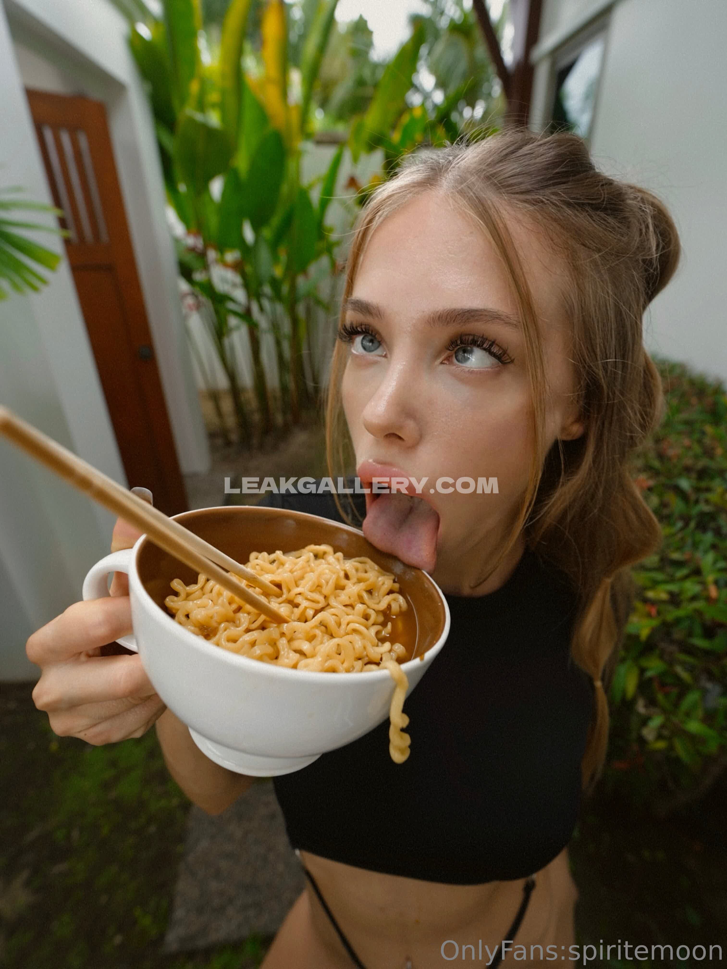 Spiritemoon Exclusive Leaked Nude OnlyFans #8766065