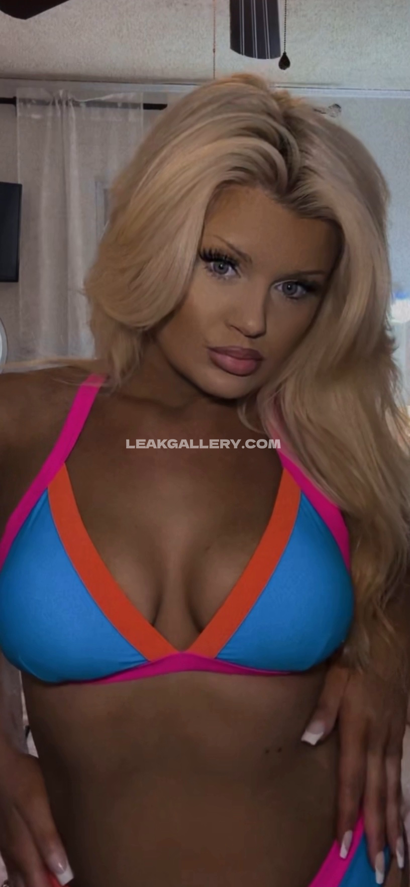 Stephycarmen Exclusive Leaked Nude OnlyFans #9582446