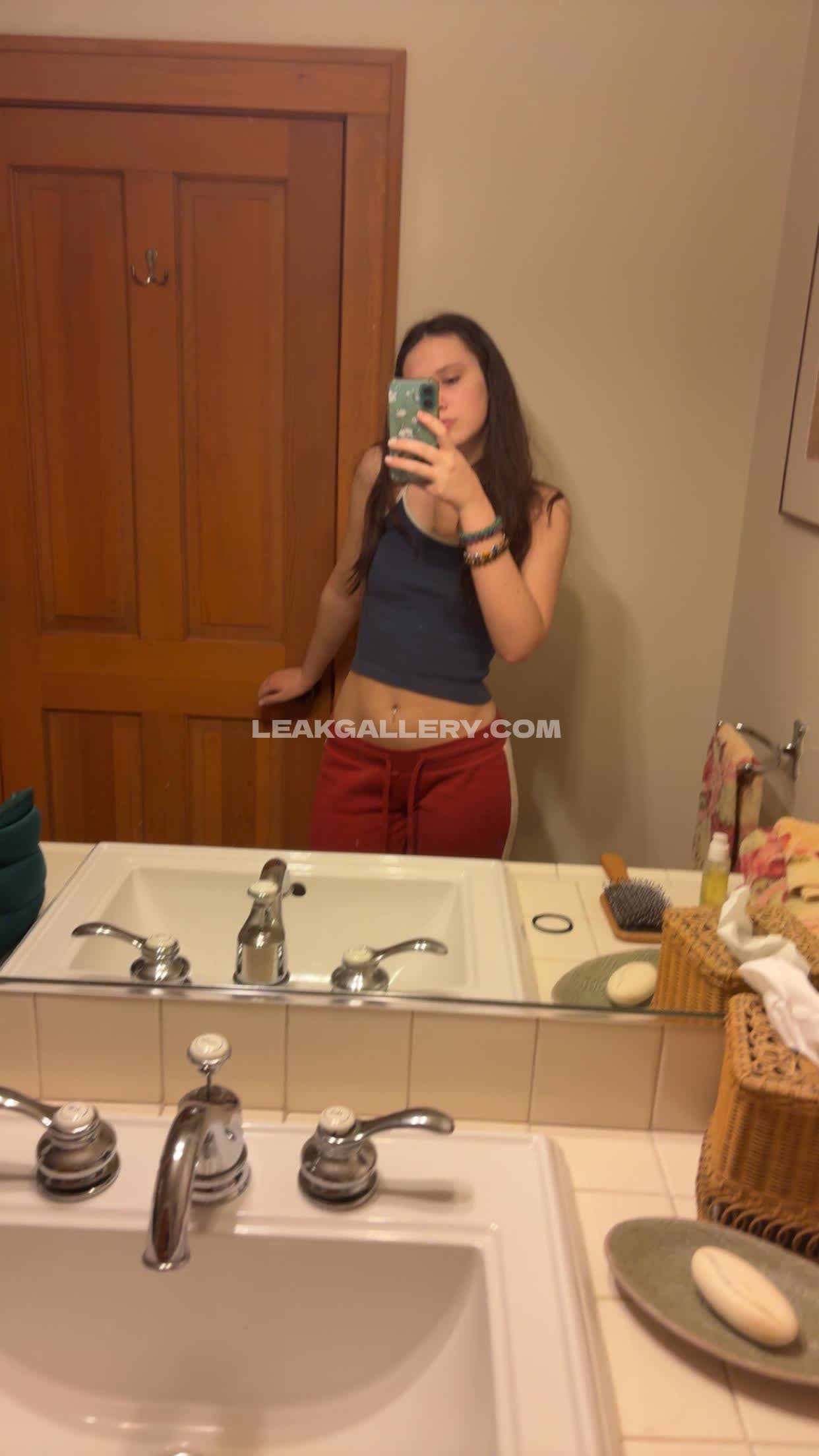 Sugarbaexo420 Exclusive Leaked Nude OnlyFans #10080061