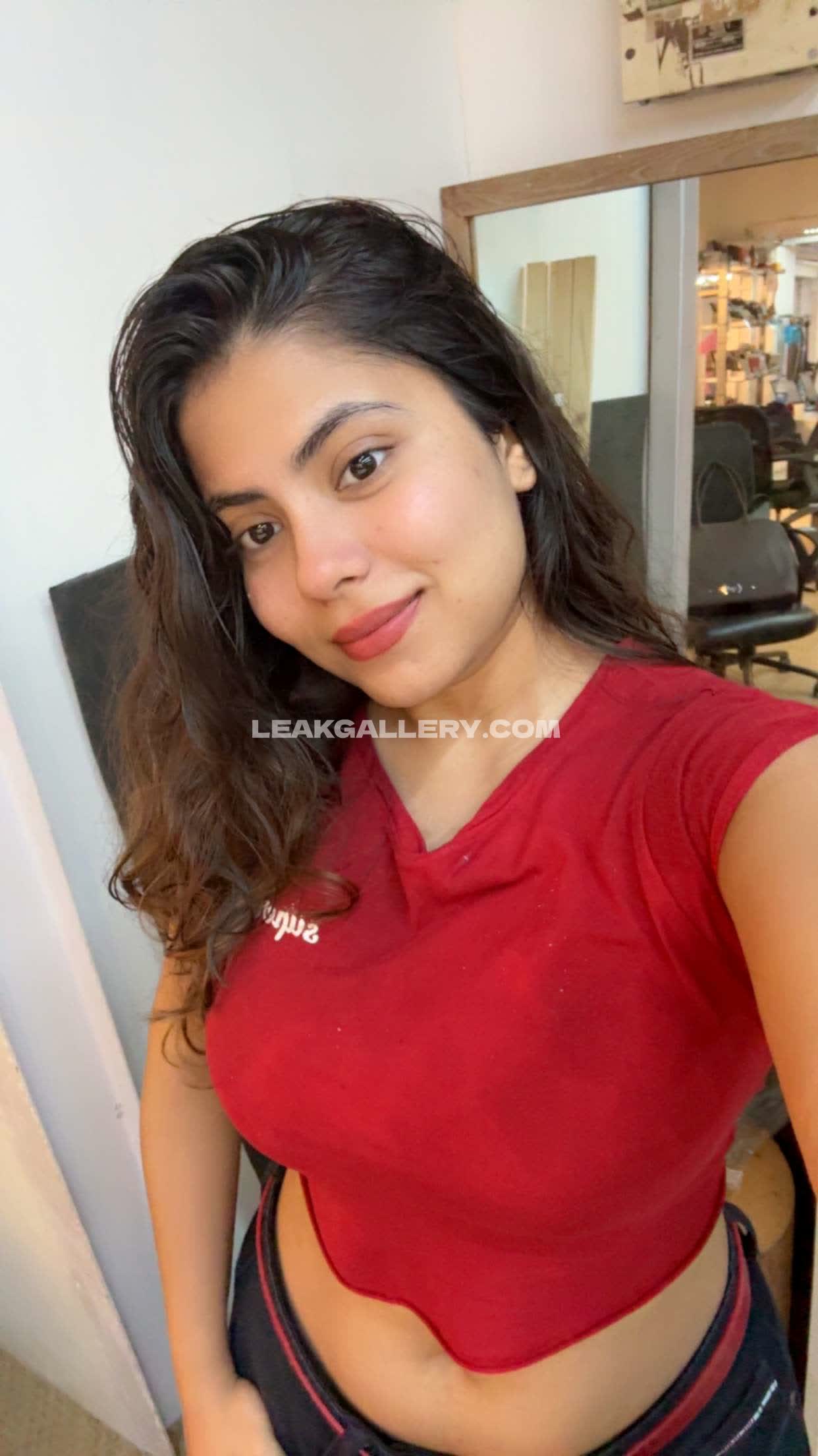 Suramyapandiya / lavanyapandiya Exclusive Leaked Nude OnlyFans #10685292