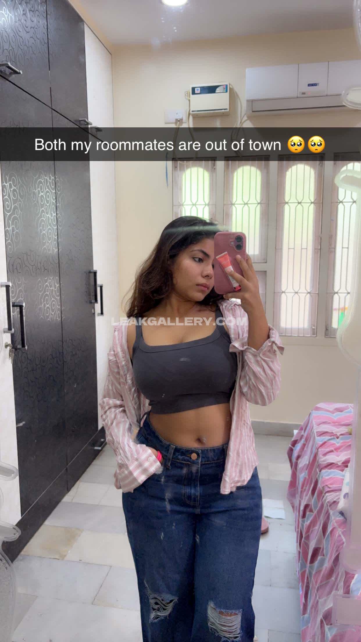 Suramyapandiya / lavanyapandiya Exclusive Leaked Nude OnlyFans #9544115