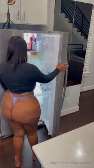 sweettoothh video thumbnail