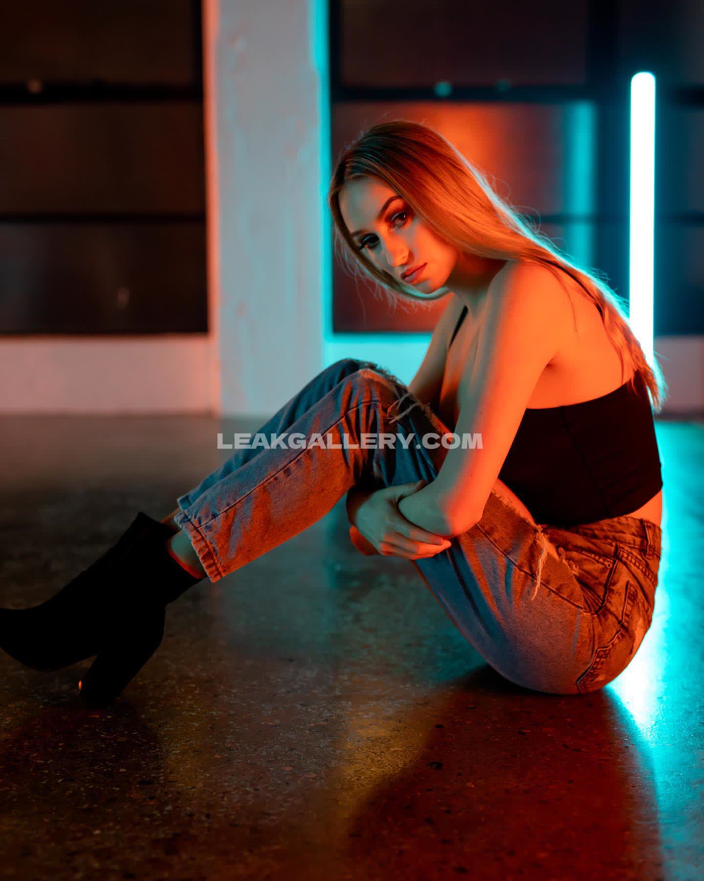 Tamaracostley Exclusive Leaked Nude OnlyFans #9891040