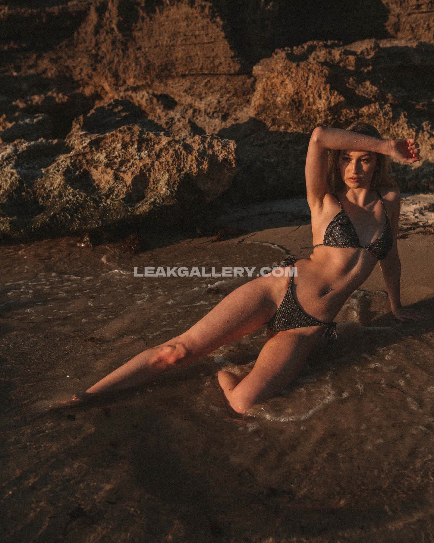 Tamaracostley Exclusive Leaked Nude OnlyFans #9891133