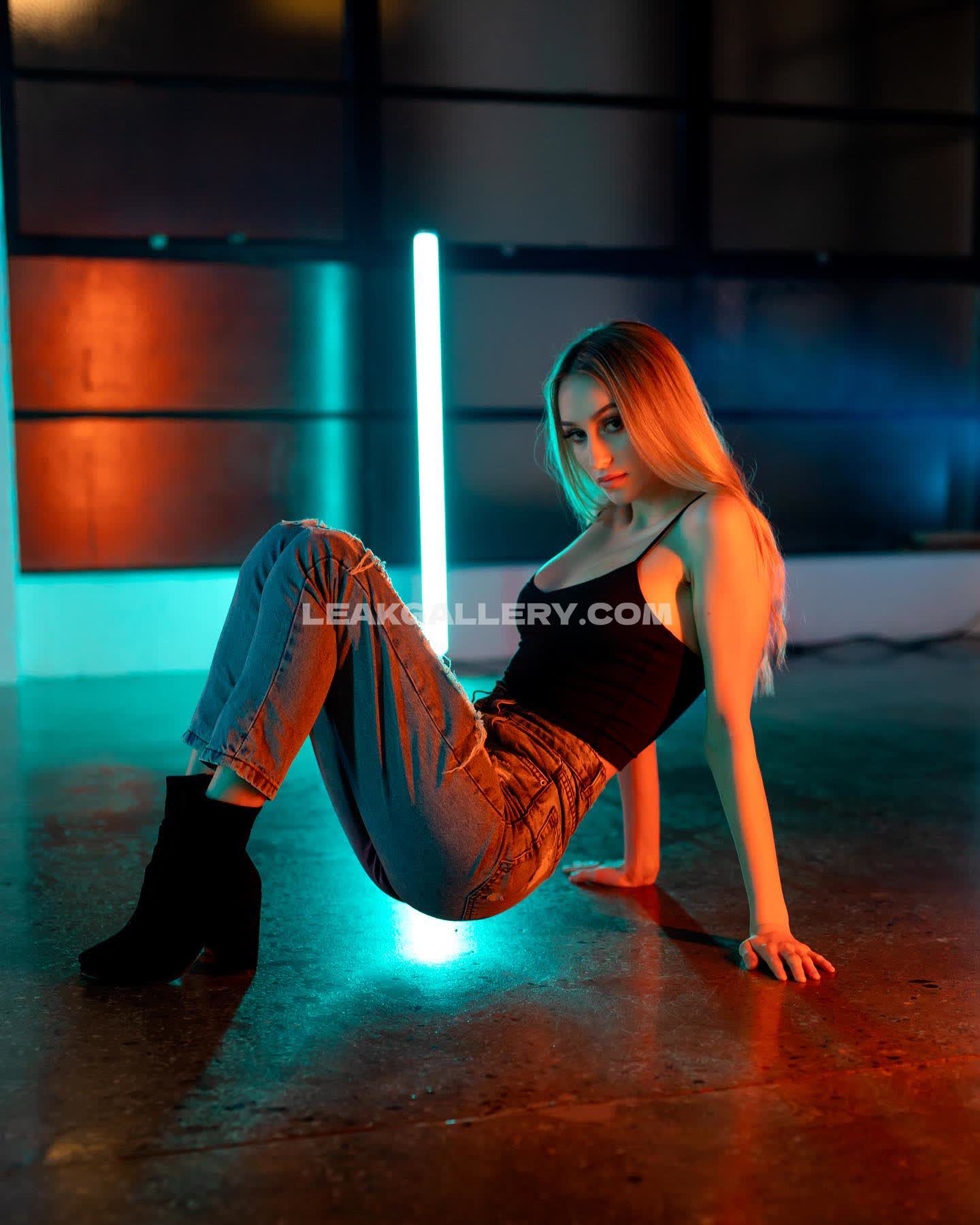 Tamaracostley Exclusive Leaked Nude OnlyFans #9891095