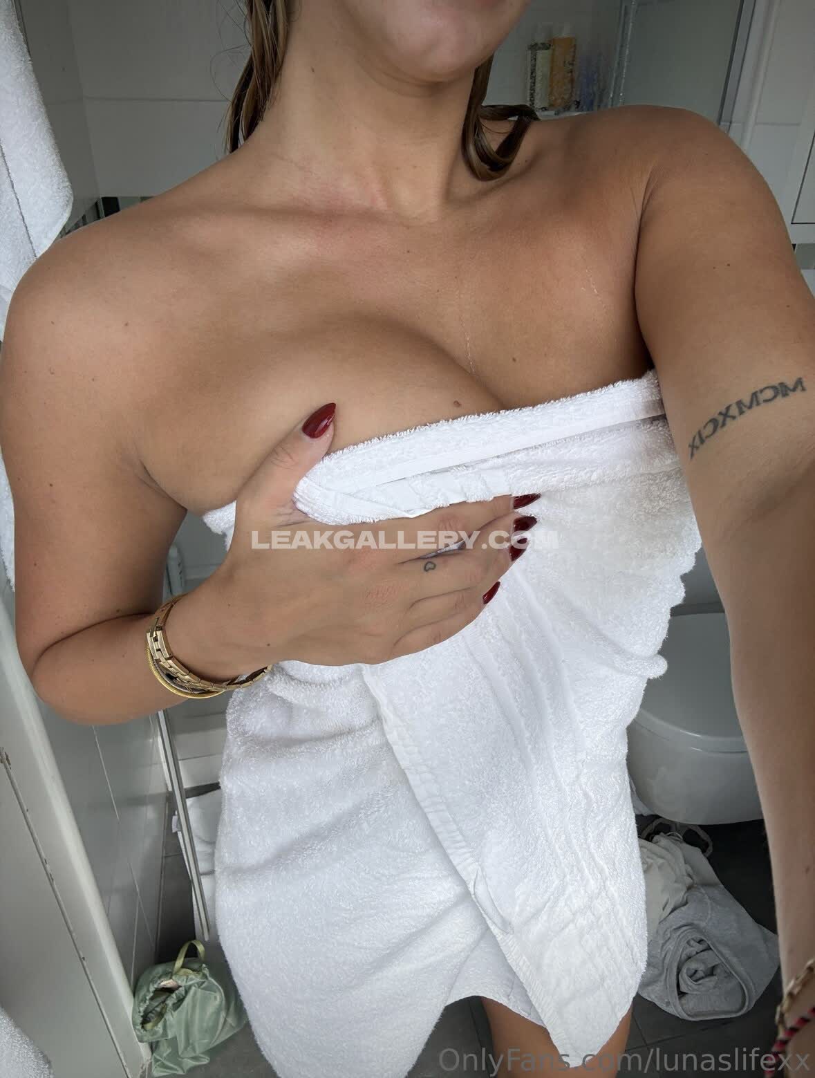 Taylahhbabyyy Exclusive Leaked Nude OnlyFans #9284041