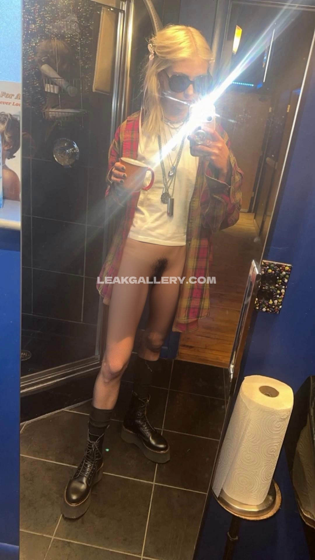 Taylormomsen Exclusive Leaked Nude OnlyFans #10418831