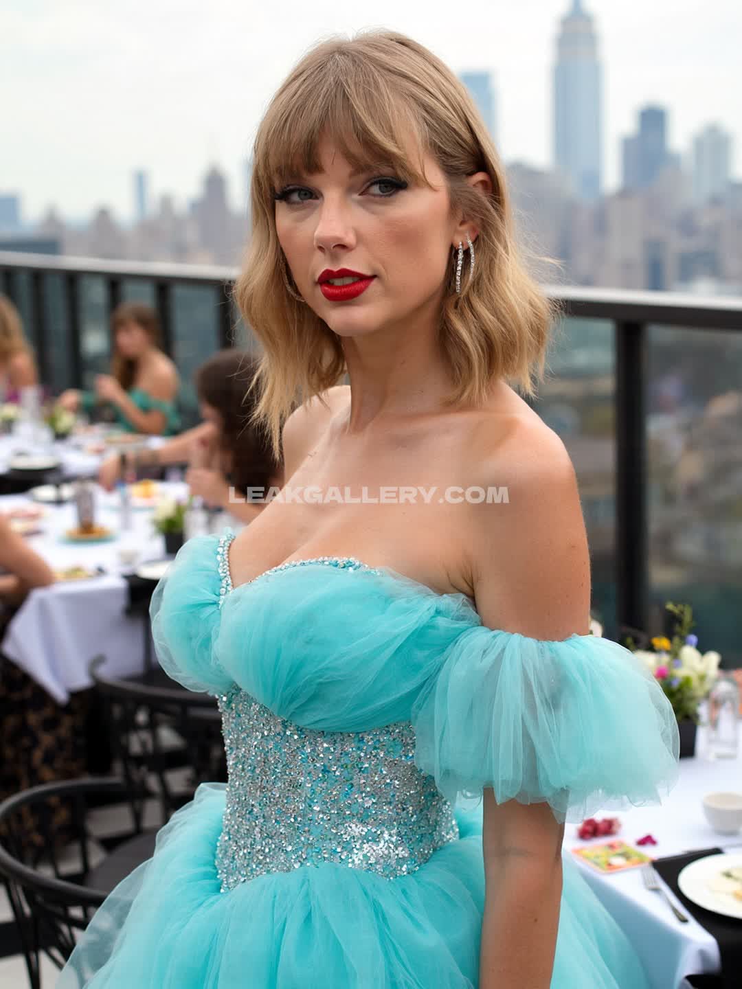 Taylor Swift / Shawtiee / Taylorswift13 / _taylor_swift Exclusive Leaked Nude OnlyFans #10370878