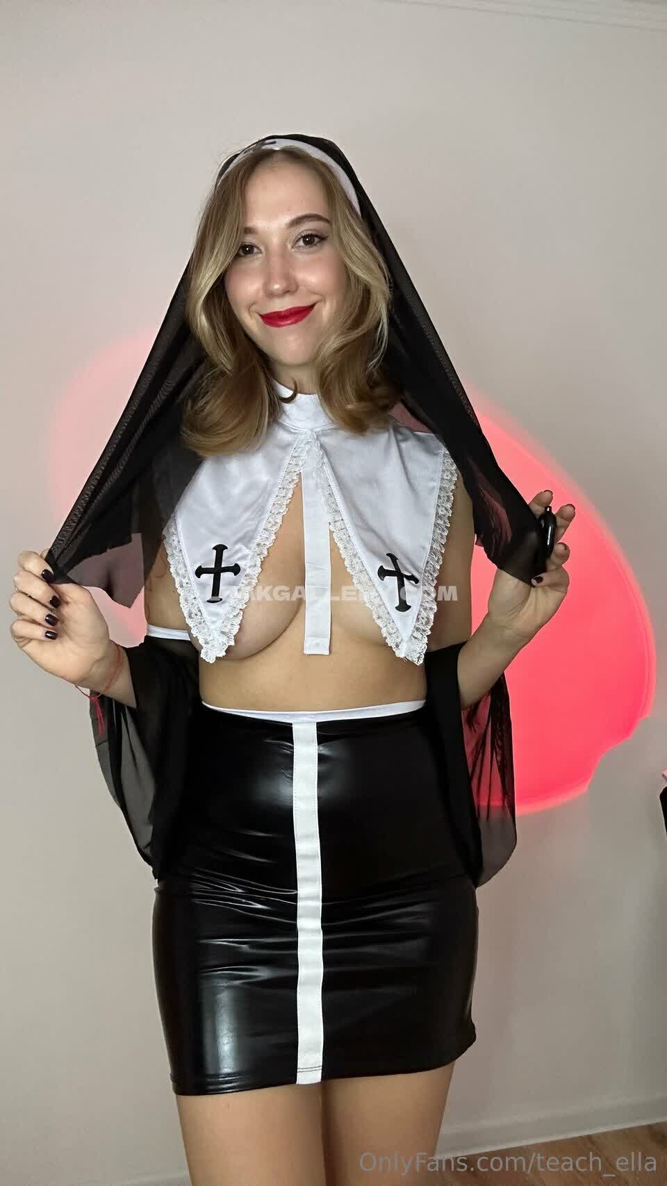 Teach_ella Exclusive Leaked Nude OnlyFans #8846054