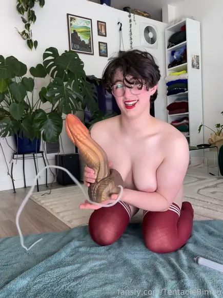 tentaclebimbo