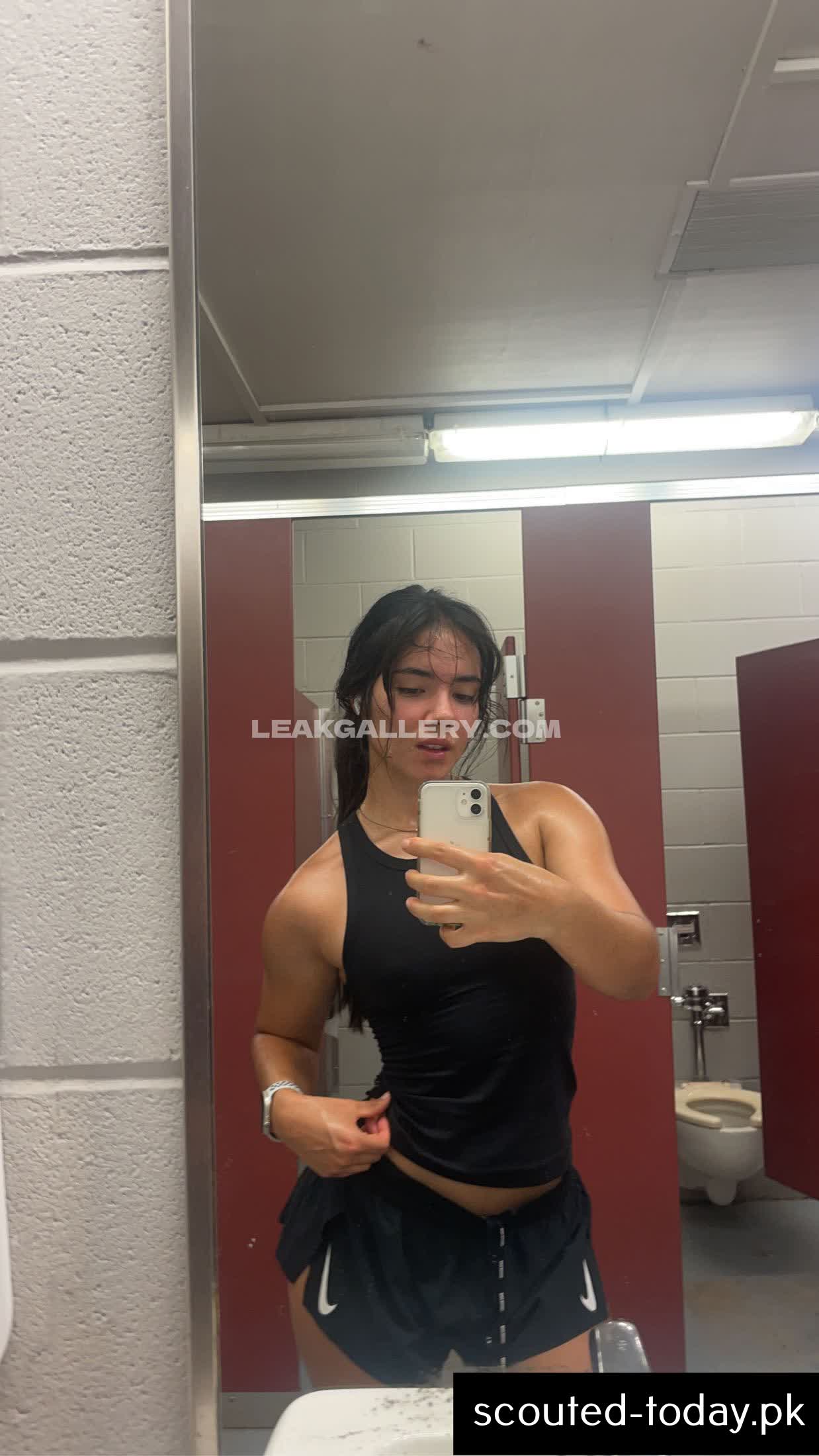 Thelizzyporter Exclusive Leaked Nude OnlyFans #10113273
