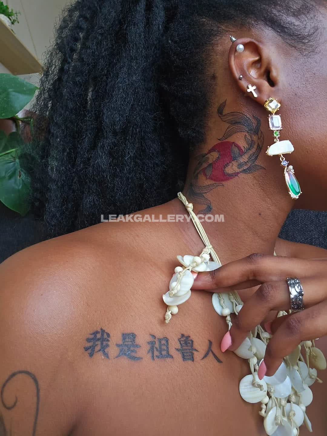 Therealzeenkosi Exclusive Leaked Nude OnlyFans #9890832