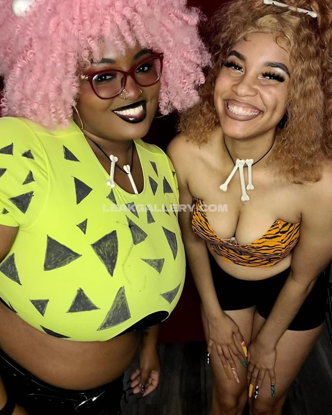 Thighlyinfluential Exclusive Leaked Nude OnlyFans #8823168