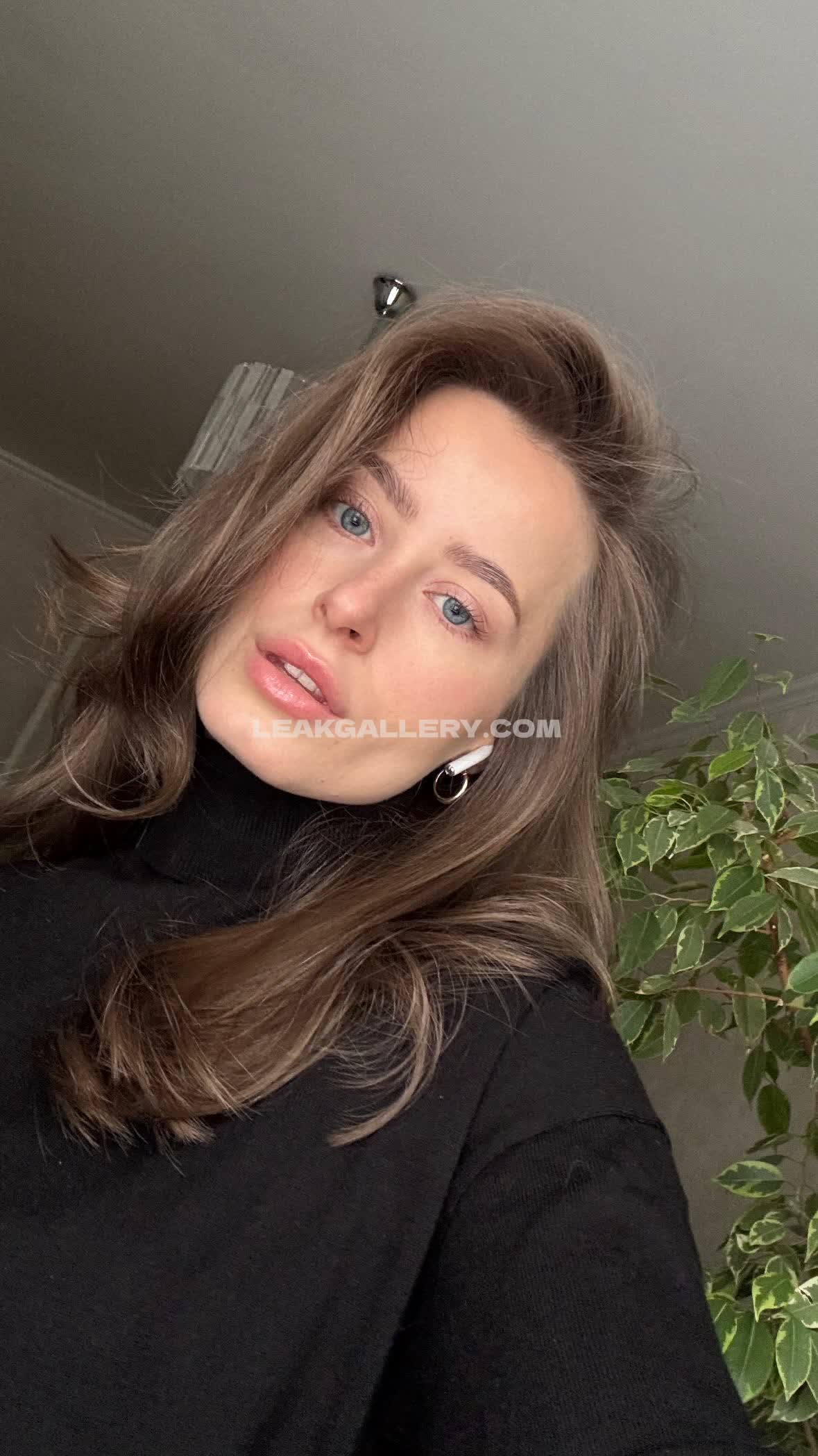 Tomaefremova Exclusive Leaked Nude OnlyFans #9378987