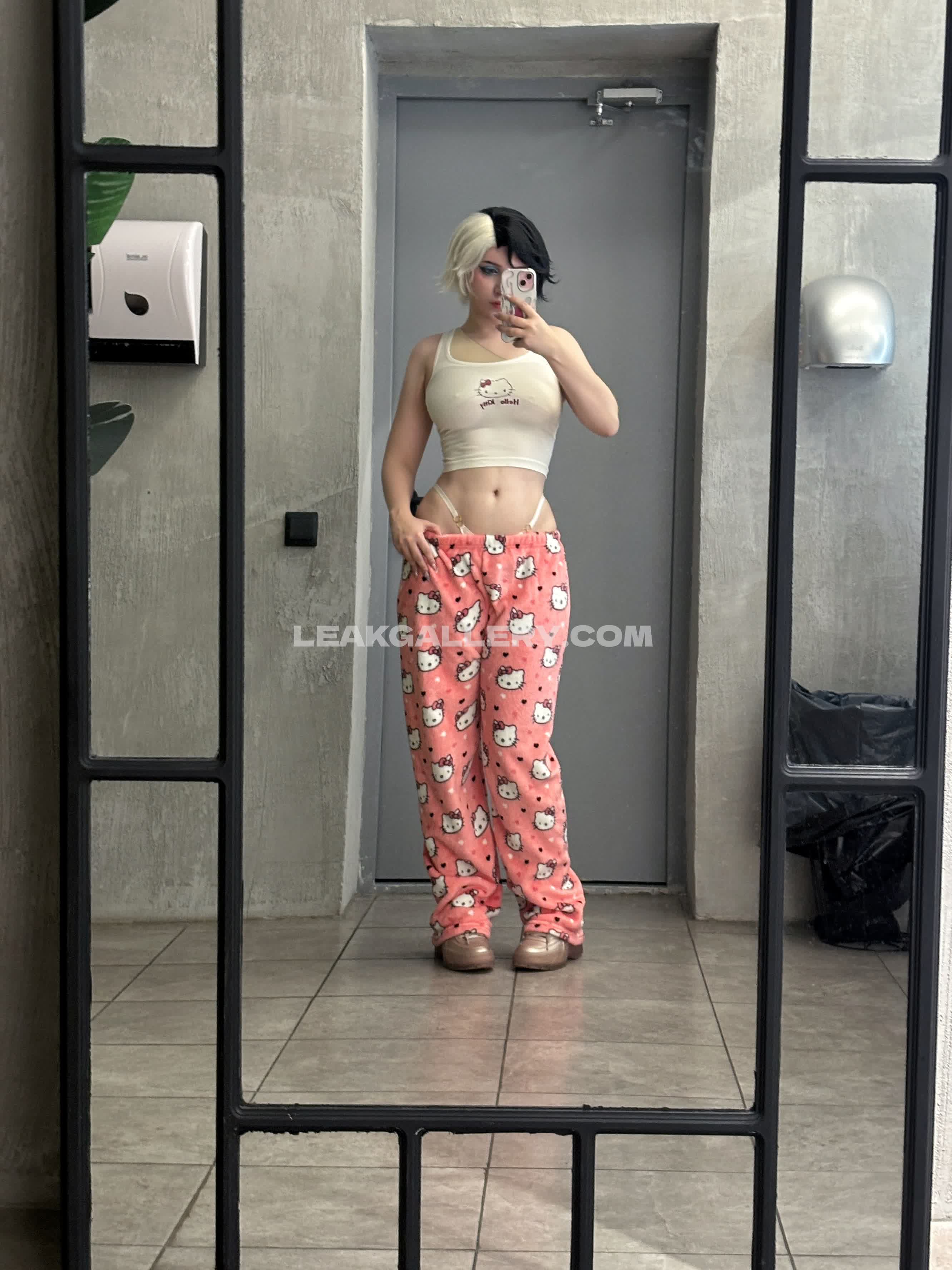 Ulichan Exclusive Leaked Nude OnlyFans #10201010