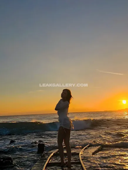 Unicorn Exclusive Leaked Nude OnlyFans #9138095