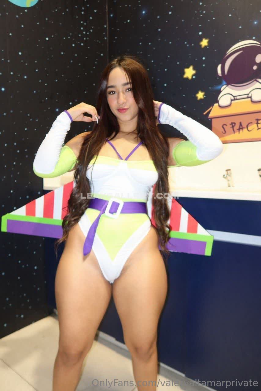 Valeryaltamarprivate Exclusive Leaked Nude OnlyFans #9739786