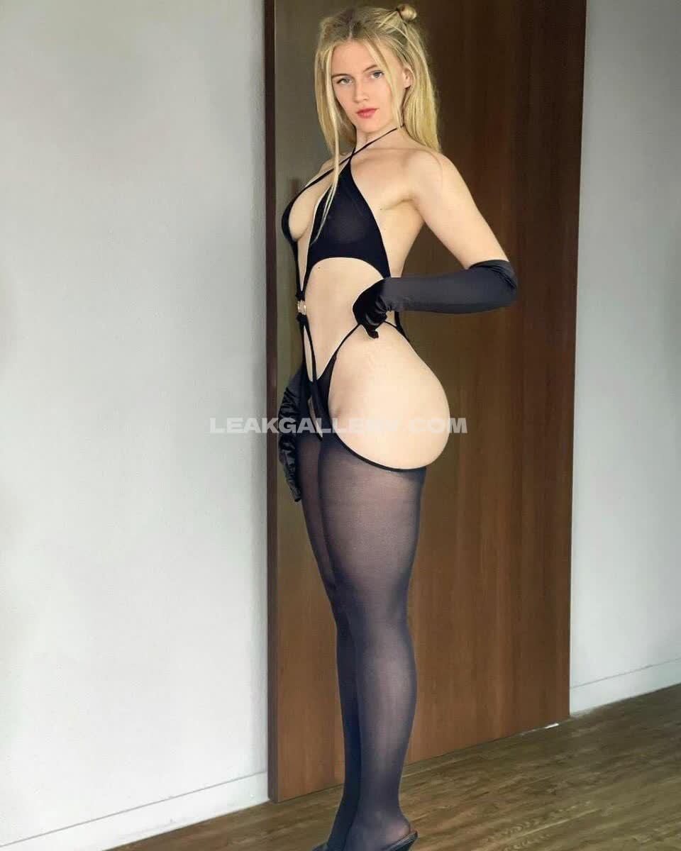 Veradijkmansofficial Exclusive Leaked Nude OnlyFans #8996488