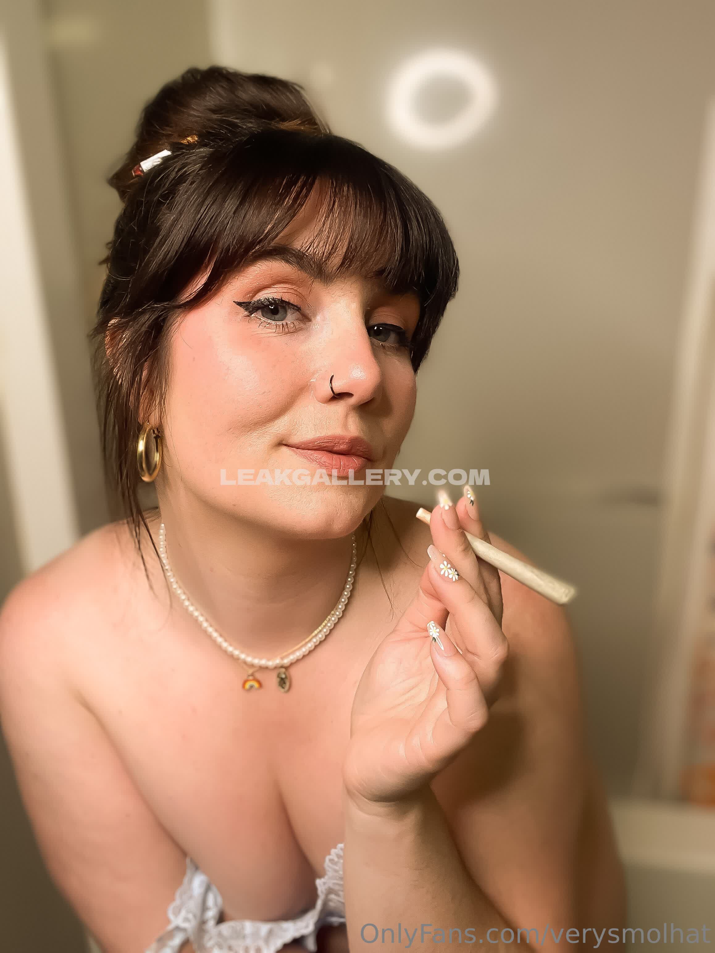 Verysmolhat Exclusive Leaked Nude Onlyfans #9135338
