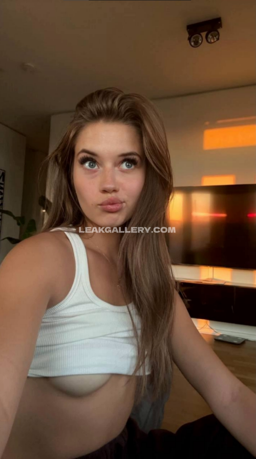Viktoriakpa / viktoria_kpa Exclusieve gelekte naaktcontent van OnlyFans #10866966