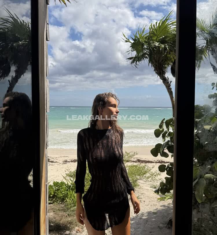 Vviolettavakarchuk Exclusive Leaked Nude OnlyFans #10037058
