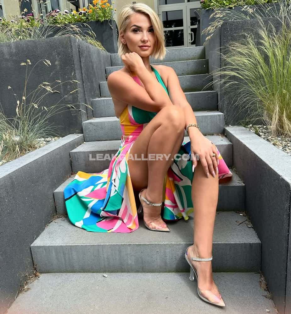 Weraweroni Exclusive Leaked Nude OnlyFans #9124180