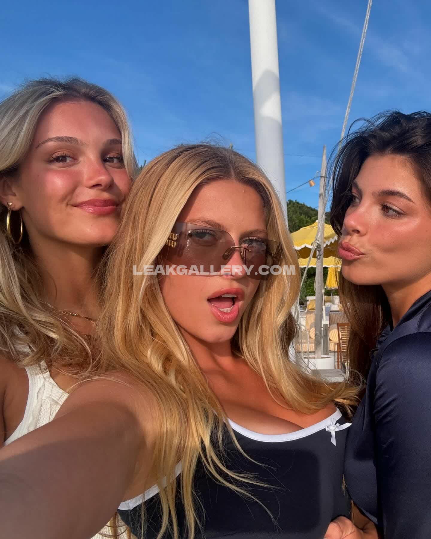 Xandrapohl Exclusive Leaked Nude OnlyFans #9455740