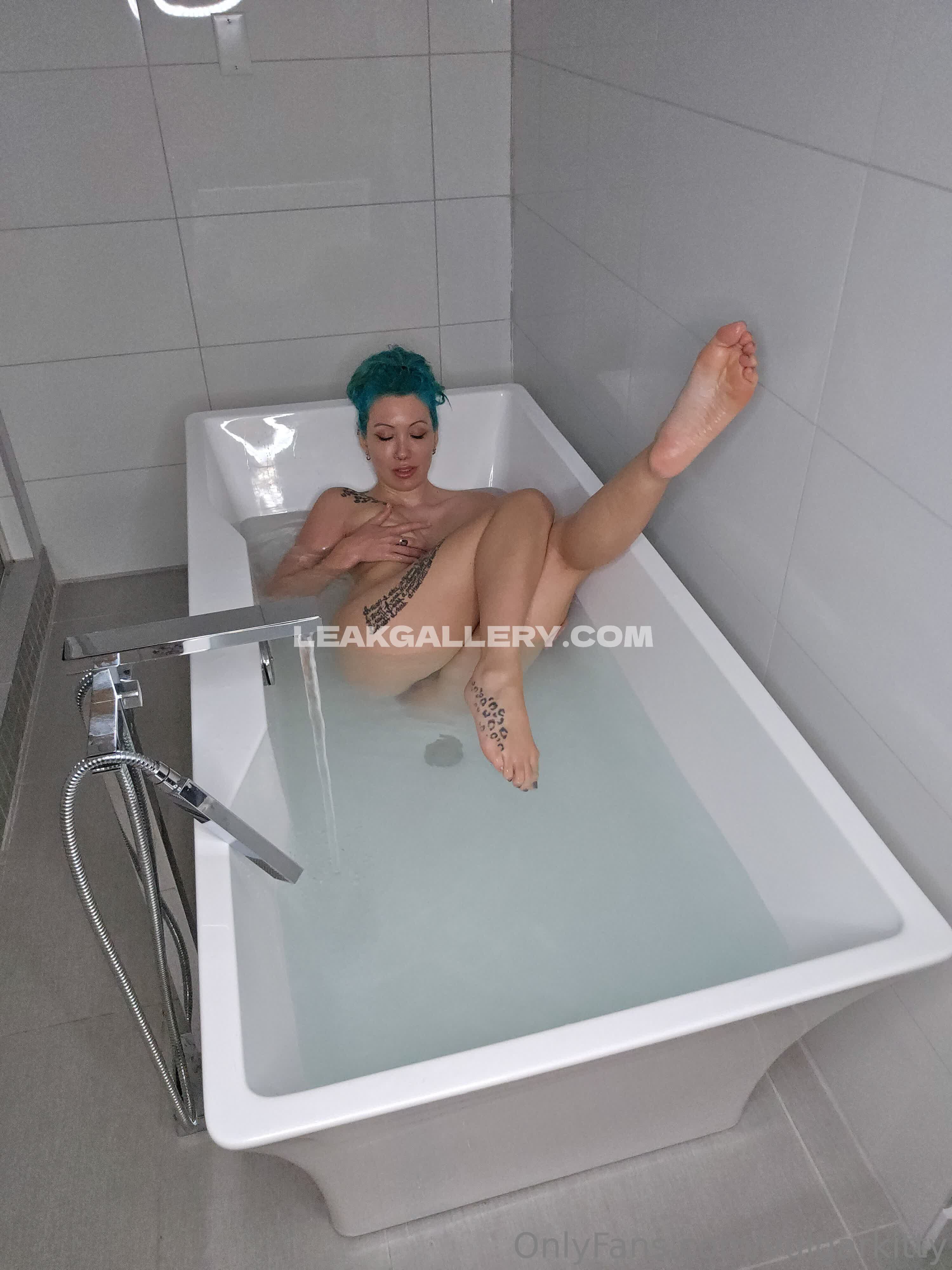 Xomel Exclusive Leaked Nude OnlyFans #10592485