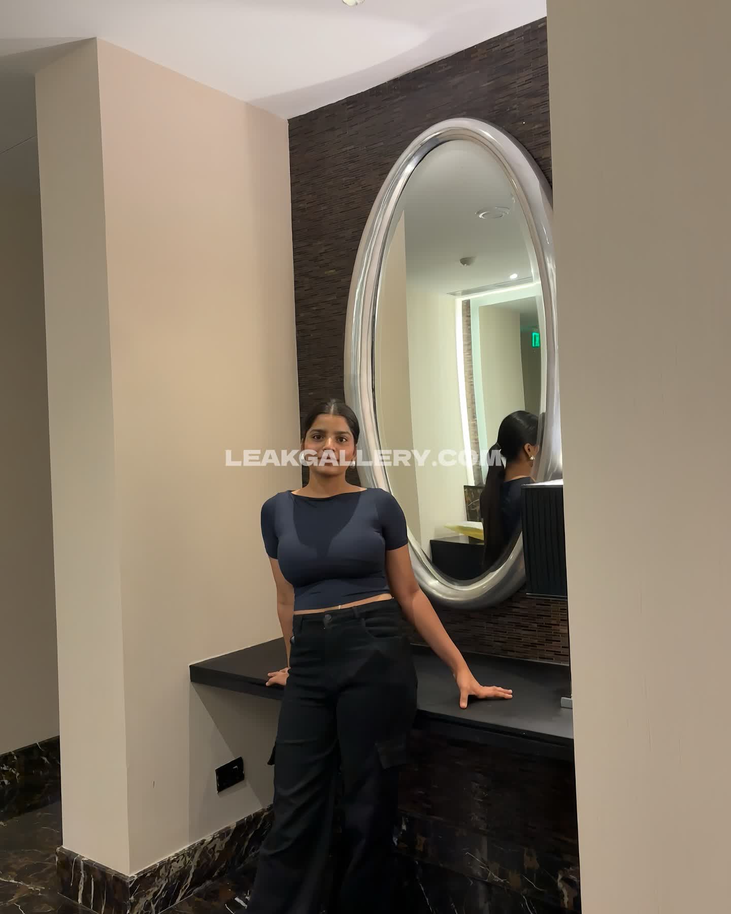 Yourstrulyanushkaa / _anushkadiariess_ Exclusive Leaked Nude OnlyFans #10711014