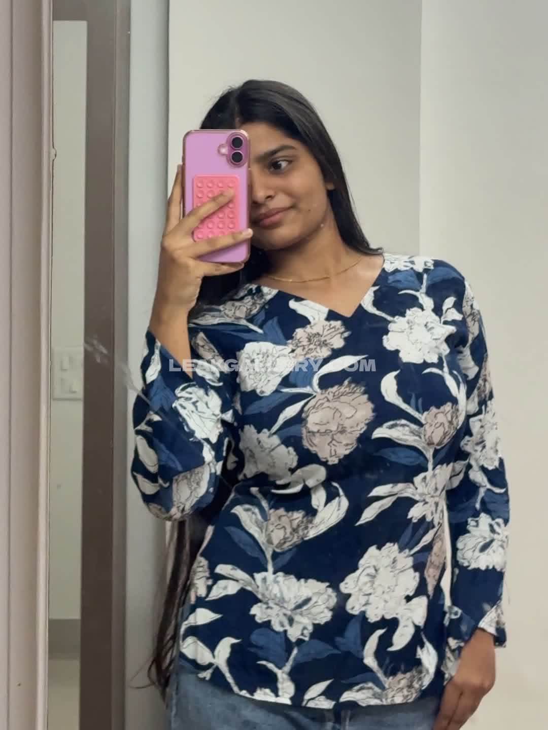 Yourstrulyanushkaa / _anushkadiariess_ Exclusive Leaked Nude OnlyFans #9995839