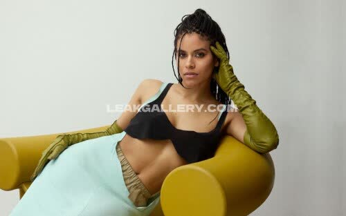 Zaziebeetz Exclusive Leaked Nude OnlyFans #10714850