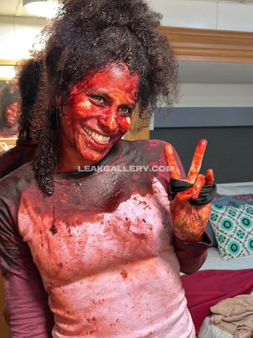 Zaziebeetz Exclusive Leaked Nude OnlyFans #10705542