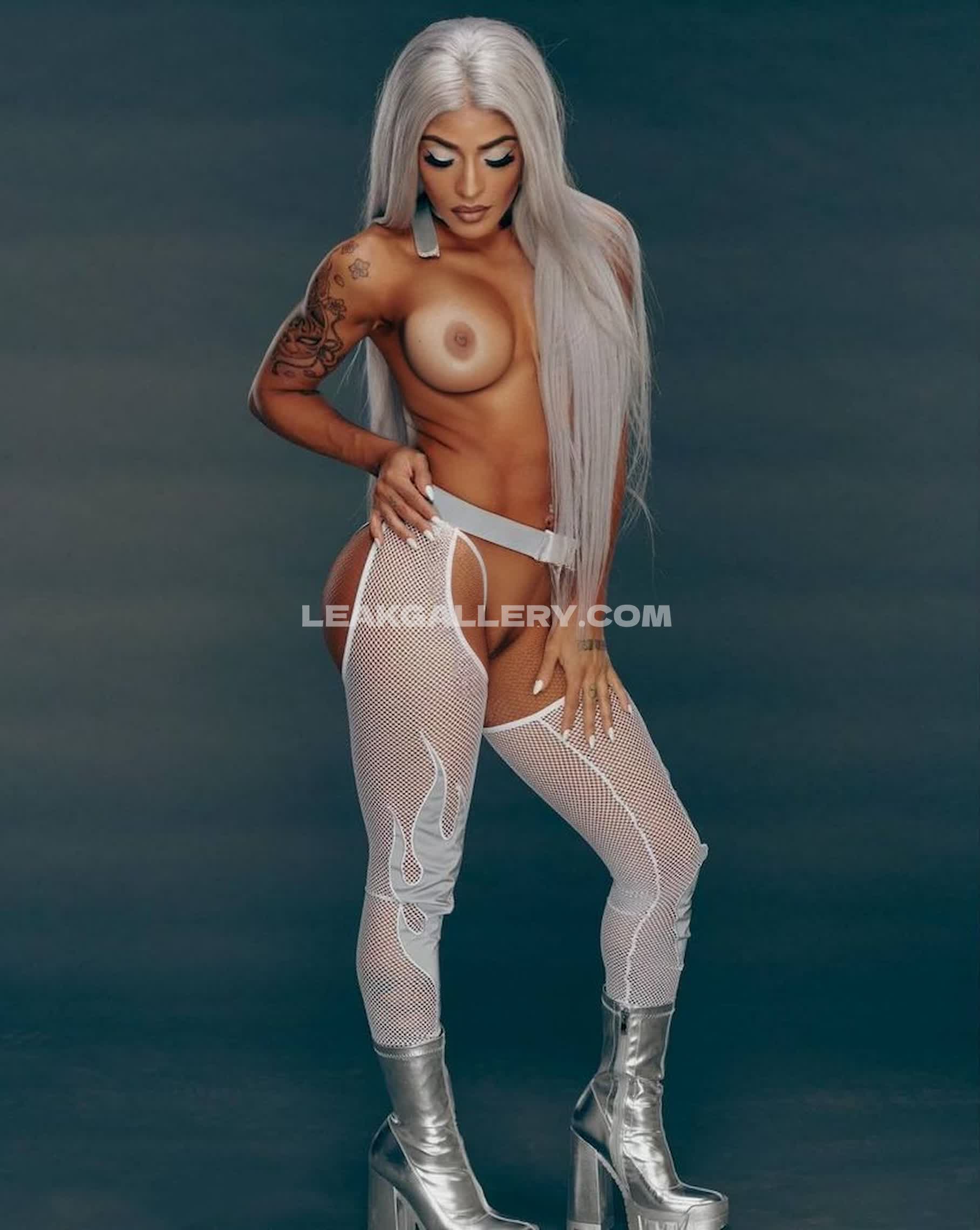 Zelinavegawwe Exclusive Leaked Nude OnlyFans #10416345