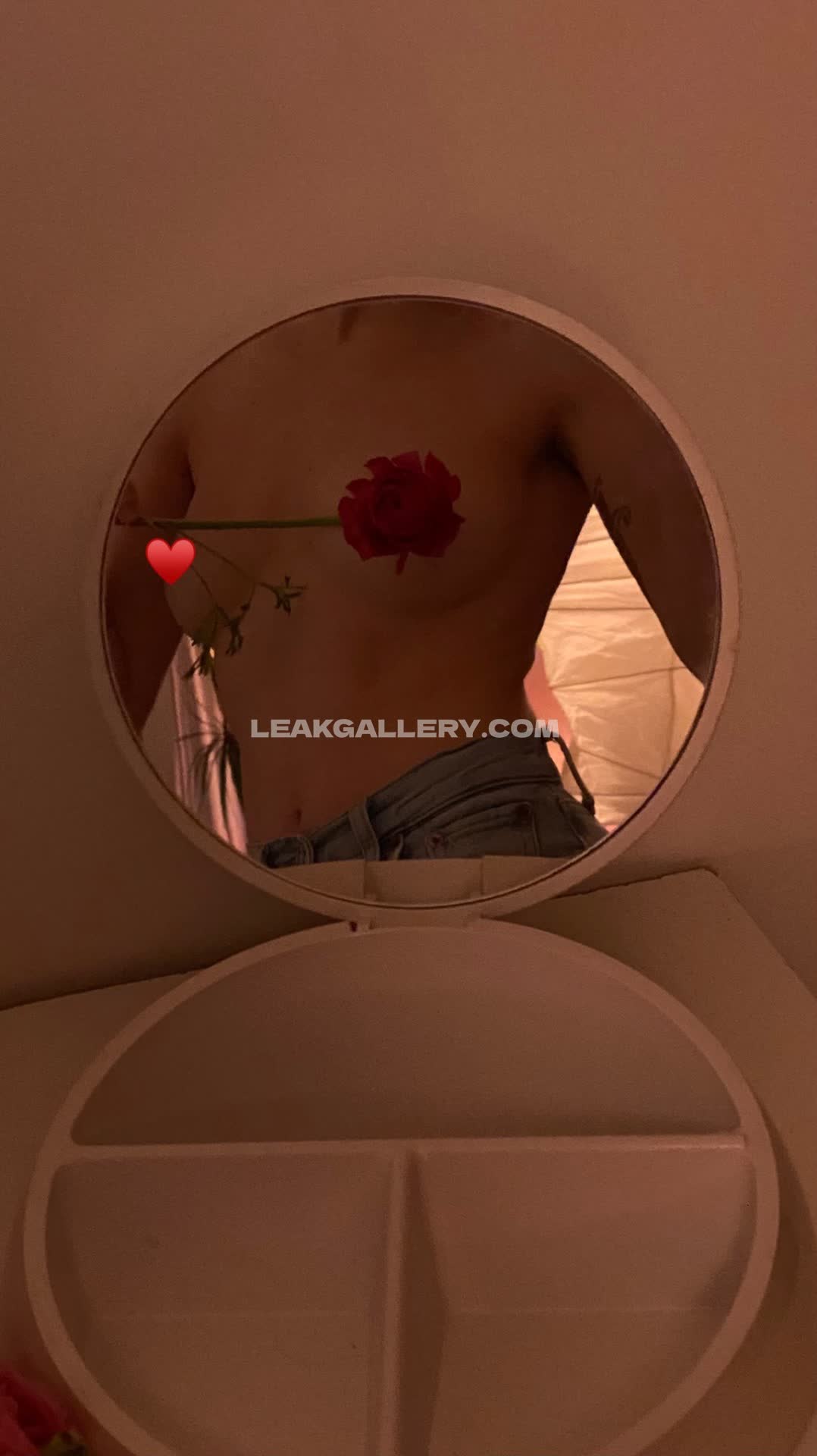 Zoeshutup OnlyFans Nudi in Esclusiva Trapela #9534302