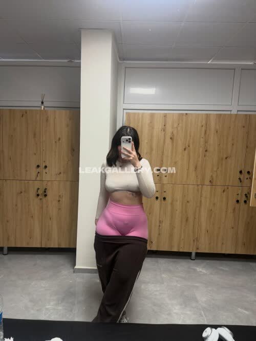 1itsmenazli Exclusive Leaked Nude OnlyFans #11400839
