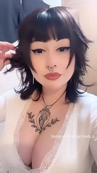 _.gl0r1a Exclusive Leaked Nude OnlyFans #11520744